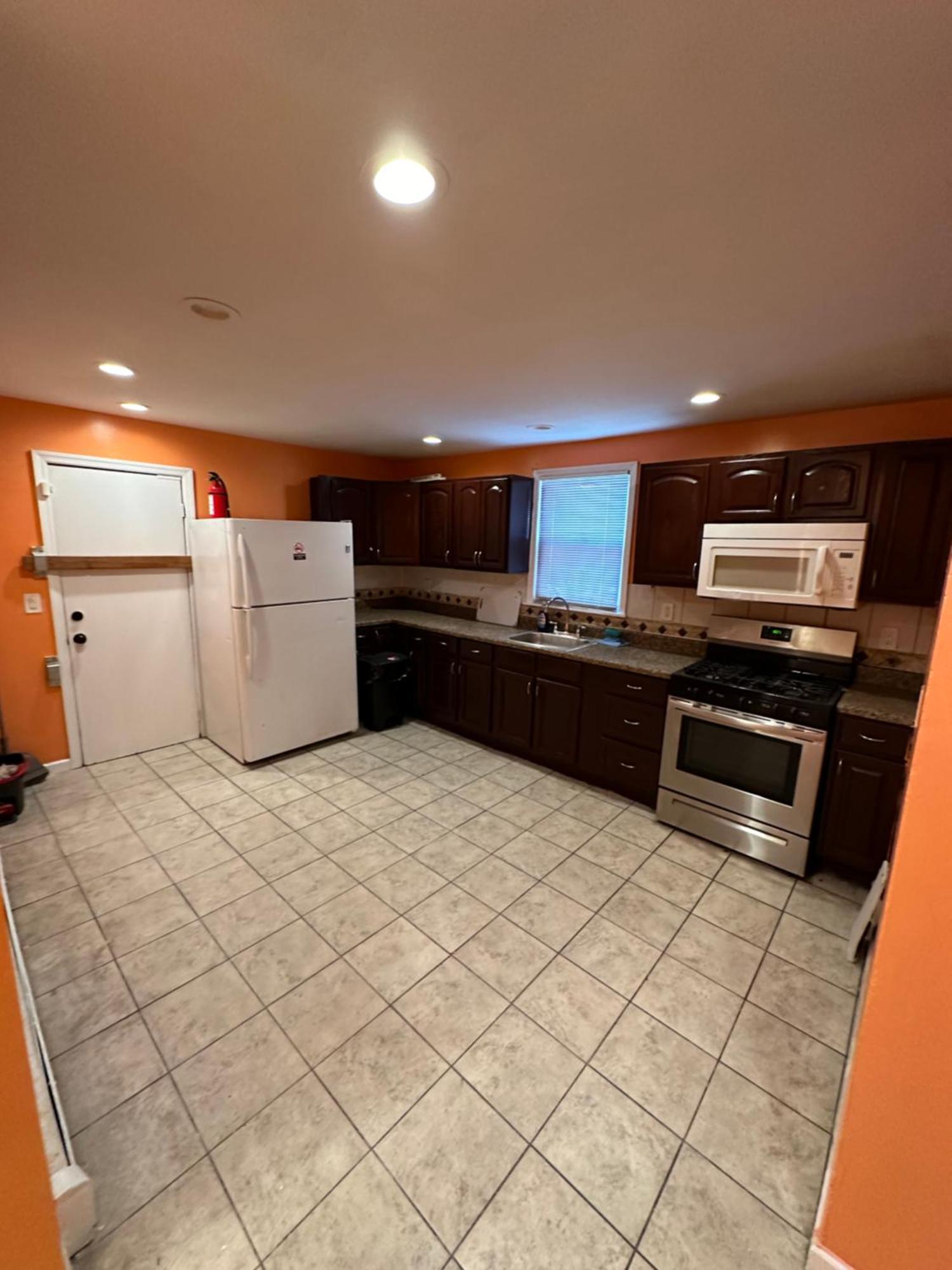 Fidelia Garnet Room, Queen Bed Minutes From Newark Liberty International Airport And Newark Penn Station Luaran gambar